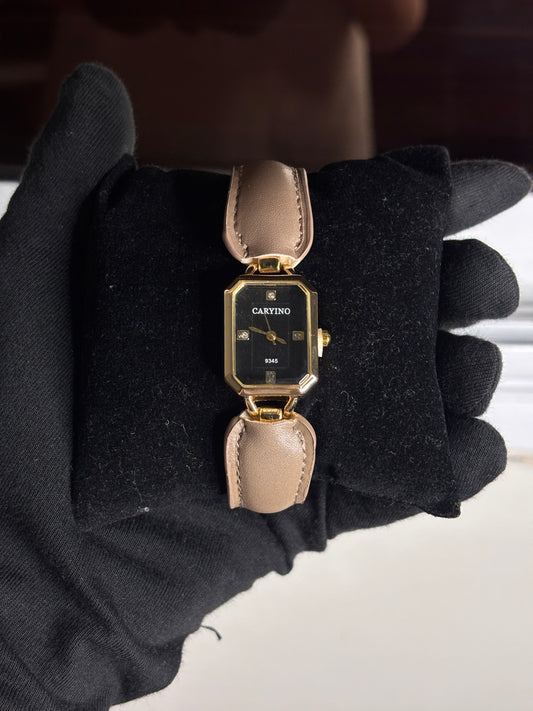 Watch maroon