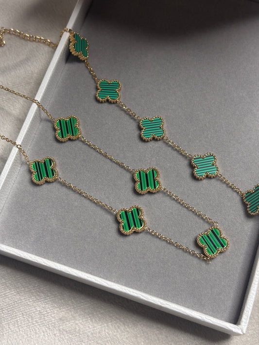 Necklace + gourmet