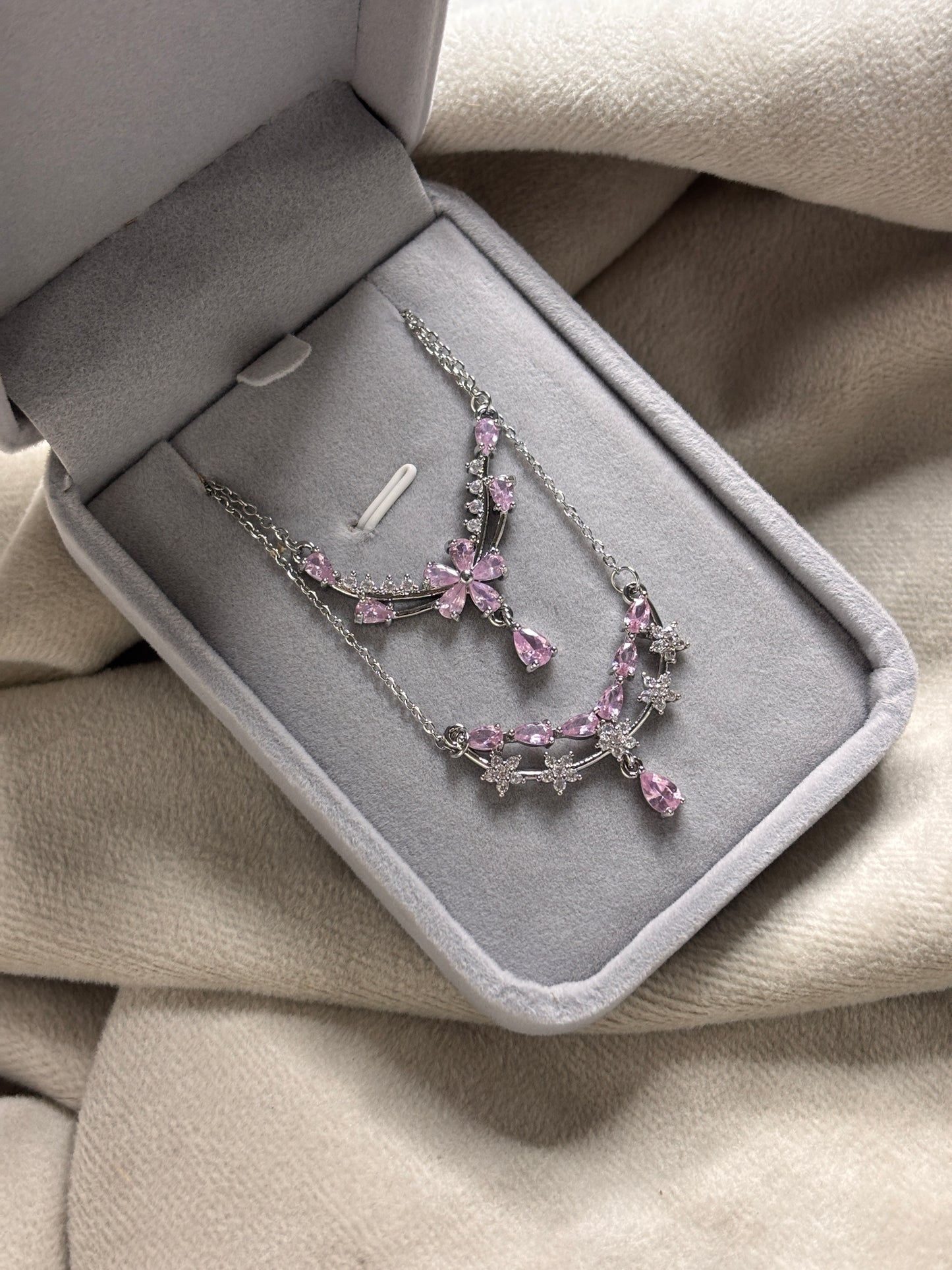 2 necklace + necklaces fabor